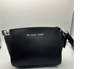 Michael Kors Selma Mini Crossbody Saffiano Leather